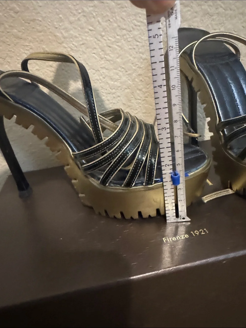 Yves Saint Laurent Olive Green Platform Sandals with Black Straps
